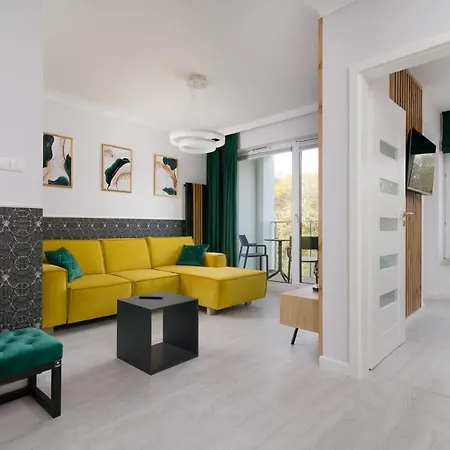 Forest - Nadmorskie Tarasy D409 *